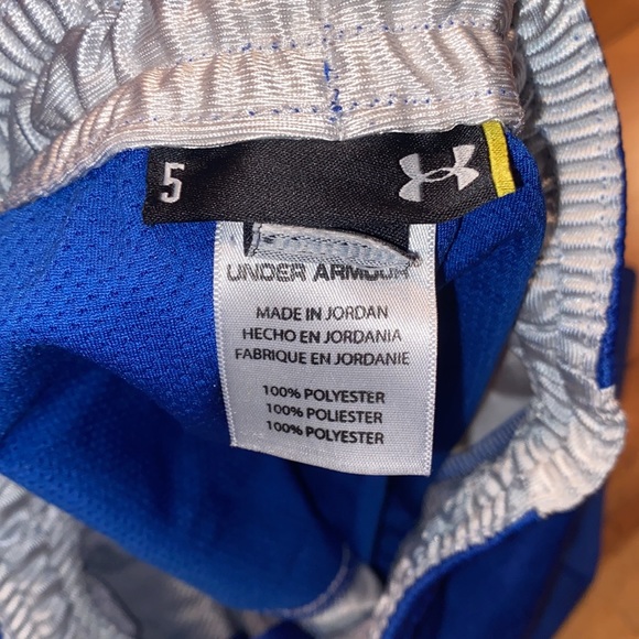 UNDER ARMOUR ATHLETIC SHORTS ~ BOYS SIZE 5 - Picture 5 of 5